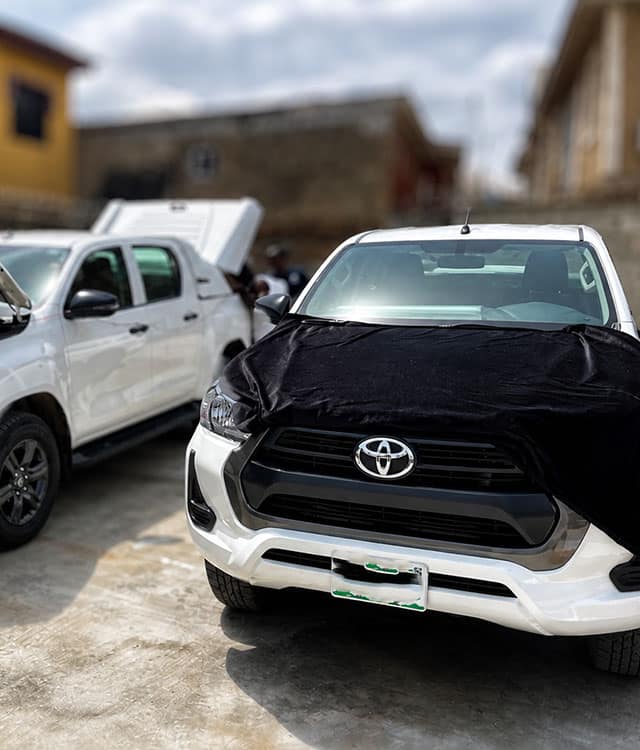 about steve barns auto security services